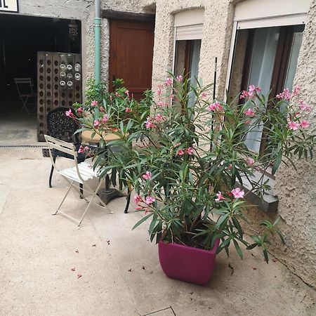 Cottage Au Terminus 3 Climatise هاوتفيليرز المظهر الخارجي الصورة